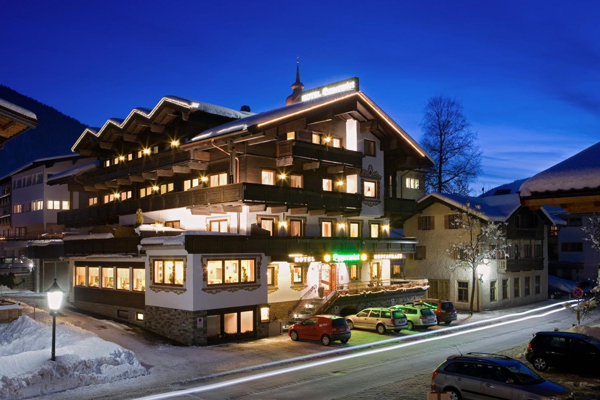 Hotel Eggerwirt Soll Bagian luar foto