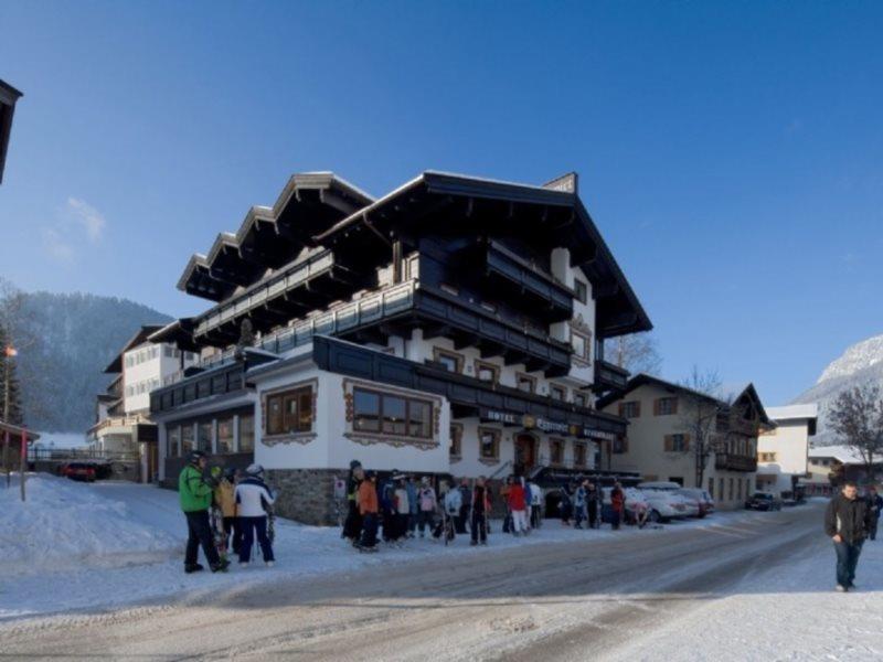 Hotel Eggerwirt Soll Bagian luar foto