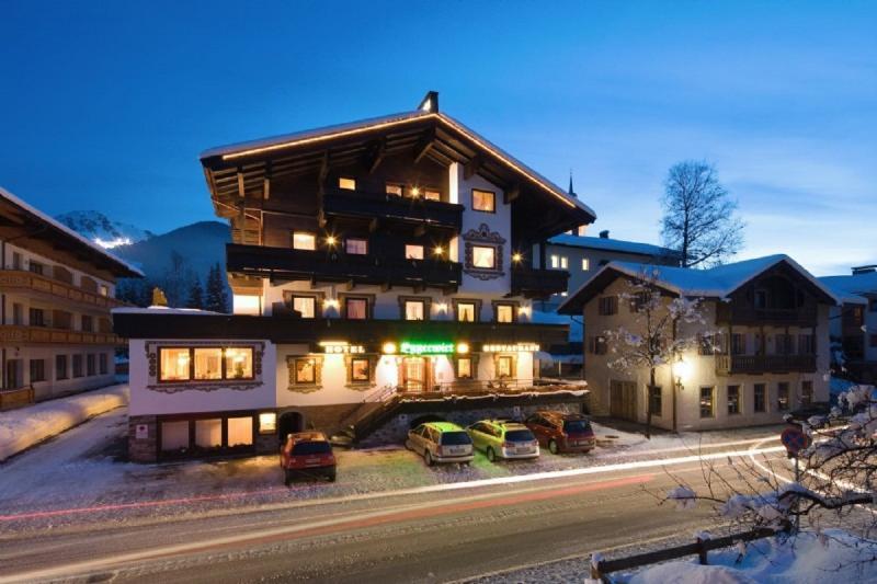 Hotel Eggerwirt Soll Bagian luar foto